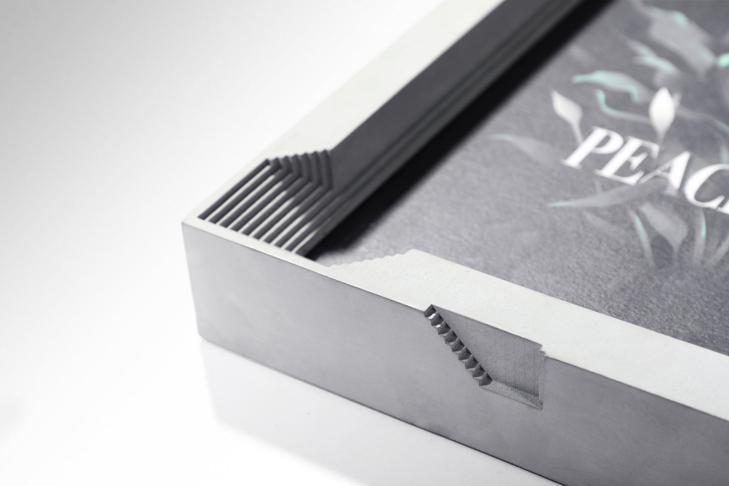 Behold - The Art Frame