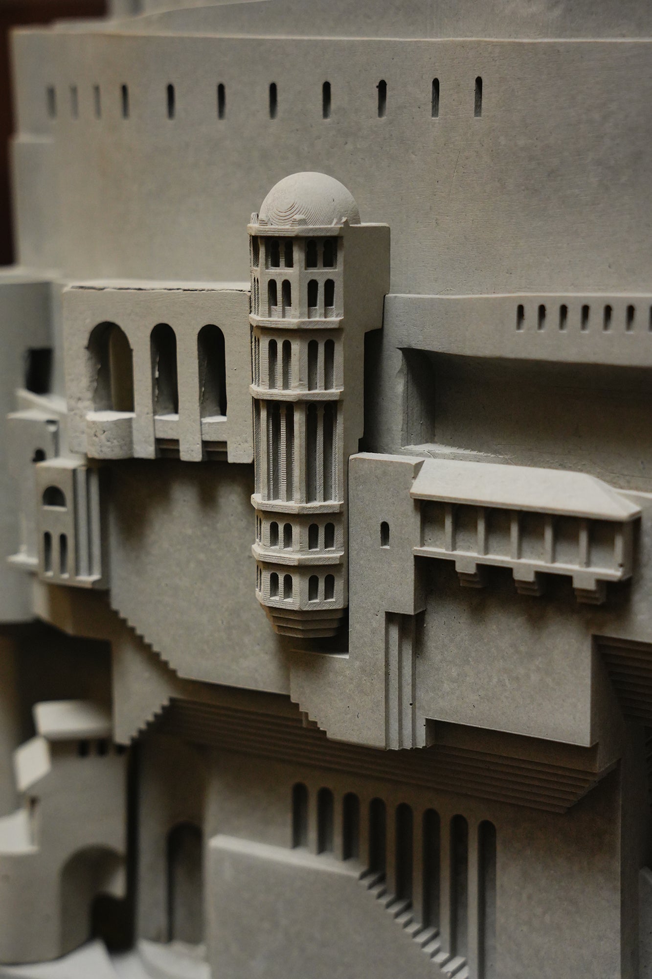 
                  
                    Amalfi – Continuous Loop Wall-Mounted Architectural Kinetic Sculpture in Concrete and Brass for Designers and Creators
                  
                